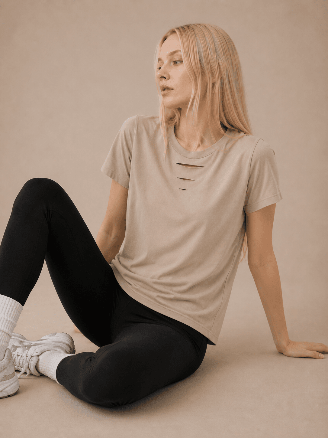 NITISI | Originals — T-SHIRT — seated
